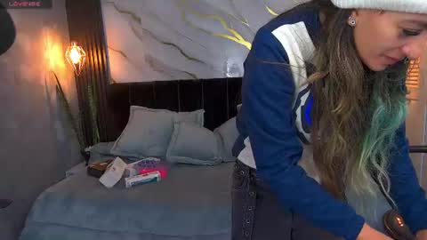 dark_dominika online show from 06/17/26, 12:50