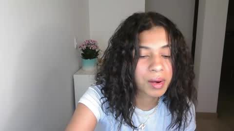 Sofia online show from 12/13/24, 12:42