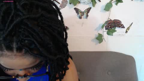 dark_flama online show from 04/25/26, 02:14