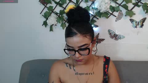 dark_flama online show from 05/10/26, 01:33