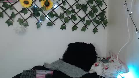 dark_flama online show from 05/15/26, 11:56