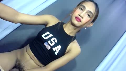 Snapshot of dark_hurohuro19 chatting on 03/05/26, 05:25 LIANNA online show from 03/05/26, 05:25