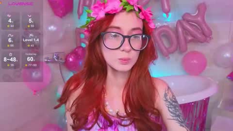 Snapshot of dark_lola_ chatting on 09/23/25, 03:20 Lola online show from 09/23/25, 03:20