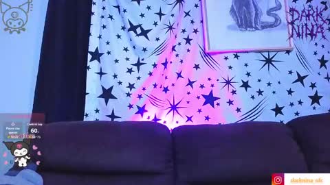 dark_nina__ online show from 04/30/26, 03:02