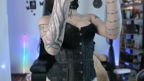 Dafne online show from 06/07/26, 01:54