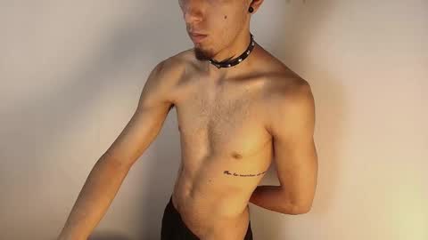 Snapshot of dark_rosse1 chatting on 01/16/26, 10:36 rosse online show from 01/16/26, 10:36