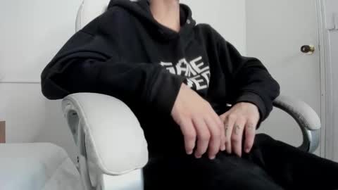 dark_sun333 online show from 09/21/25, 08:54