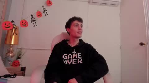 dark_sun333 online show from 10/23/25, 03:28