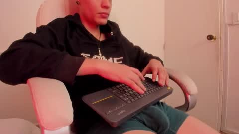 dark_sun333 online show from 11/02/25, 09:06