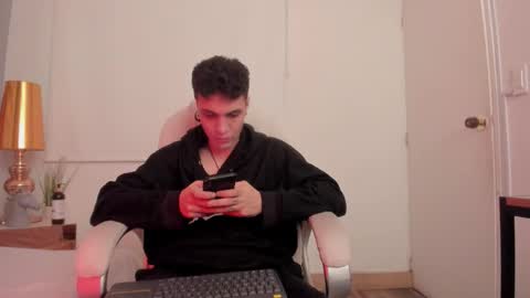 dark_sun333 online show from 11/14/25, 01:04