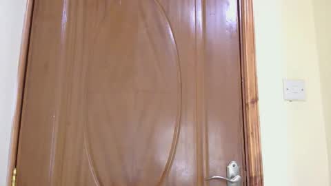 Ari online show from 04/21/26, 03:46