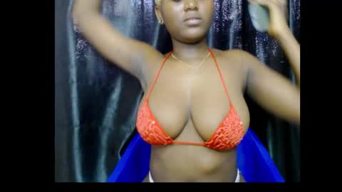 Snapshot of darkchocoxx chatting on 12/01/25, 03:17 sexygal online show from 12/01/25, 03:17