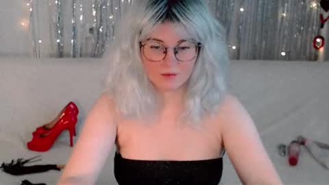 Kelly online show from 09/27/25, 06:29