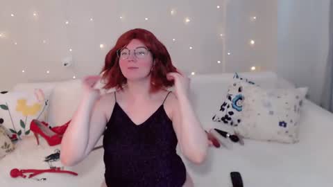 Kelly online show from 06/22/26, 05:48