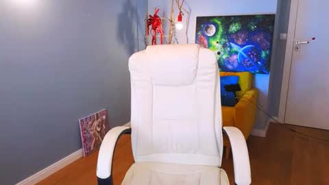 Snapshot of darkmoon____ chatting on 09/10/25, 01:44 darkmoon____ online show from 09/10/25, 01:44