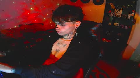   online show from 10/20/25, 07:20