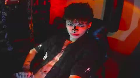   online show from 10/27/25, 07:51