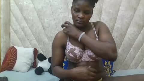 SHANICE online show from 10/22/25, 12:00