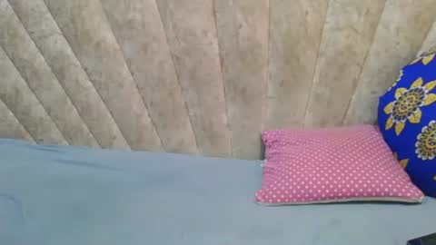 SHANICE online show from 12/04/25, 09:29