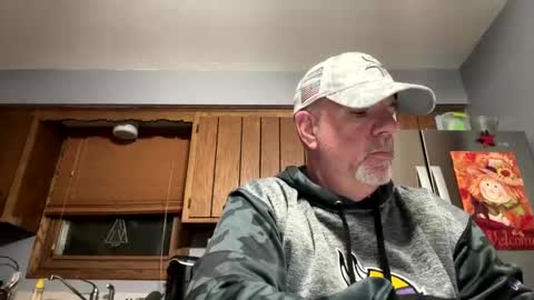 darknite083072 online show from 11/03/25, 01:51