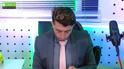 DARKO0717 online show from 10/18/25, 12:06