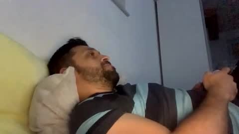 darkschneider_ online show from 09/17/25, 10:33