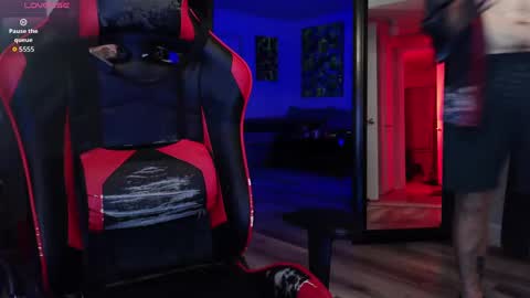 Snapshot of darksideofjay chatting on 09/22/25, 04:36 DarkSideofJay online show from 09/22/25, 04:36