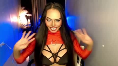 Snapshot of darksoul_mistress chatting on 06/09/26, 06:58 HAPPY BIRTHDAY MISTRESS MADRIANA online show from 06/09/26, 06:58