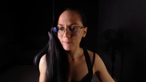 darkspark_ online show from 11/21/25, 01:32