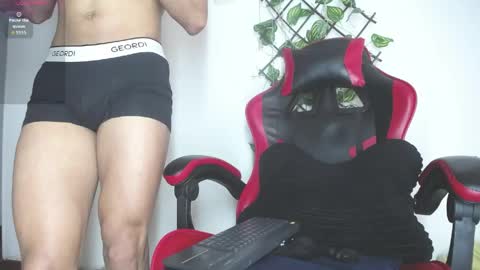 Snapshot of darkviper26 chatting on 05/13/26, 12:02 darkviper26 online show from 05/13/26, 12:02