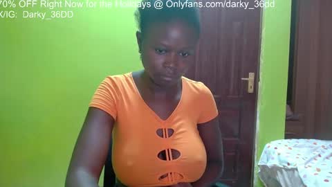 Snapshot of darky_36dd chatting on 04/28/26, 03:39 exclusive sexual content -- IGTwitterX darky 32dd online show from 04/28/26, 03:39