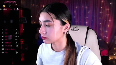 Belle online show from 01/13/25, 04:28