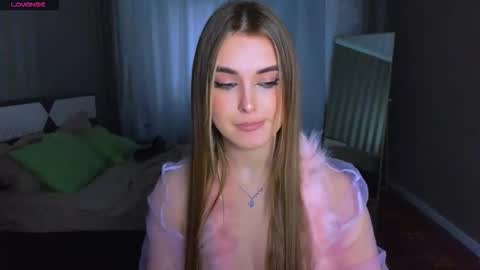 Darlina online show from 12/22/25, 11:40