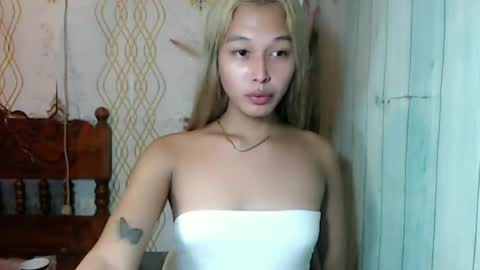 Snapshot of darling_sweetheartxx chatting on 07/03/26, 07:20 YOUR ATHENA online show from 07/03/26, 07:20