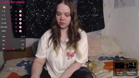 Snapshot of darling_tony18 chatting on 02/15/26, 01:31 darling_tony18 online show from 02/15/26, 01:31