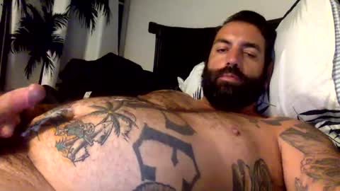 Snapshot of darlingndames chatting on 07/14/26, 10:21 Davey Darling online show from 07/14/26, 10:21