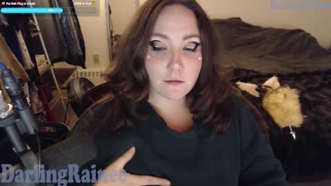 Snapshot of darlingrainee chatting on 10/18/25, 07:42 DarlingRainee online show from 10/18/25, 07:42