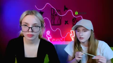 darly honey online show from 04/13/26, 11:27