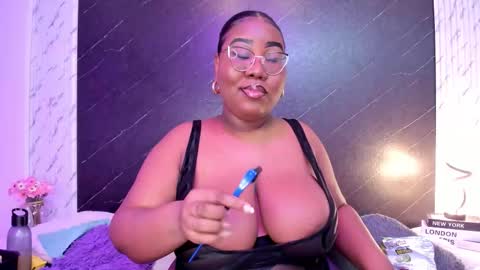  Darnell Queen online show from 10/06/25, 03:59