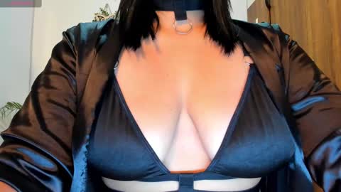 Darsha online show from 02/27/25, 01:38