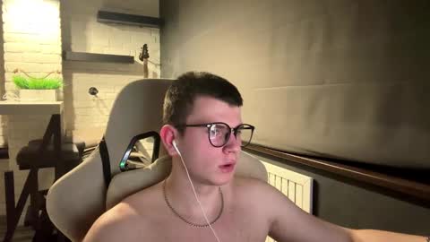 Snapshot of dartallo chatting on 03/13/26, 09:32 dartallo online show from 03/13/26, 09:32