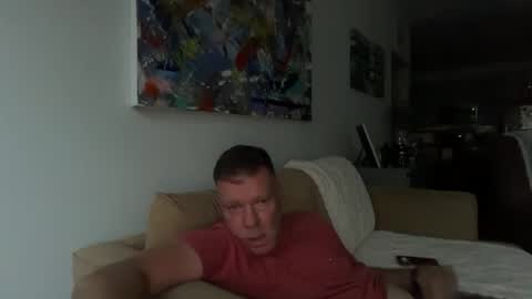 Snapshot of dartanha007 chatting on 09/10/25, 11:27 dartanha007 online show from 09/10/25, 11:27