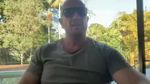 Snapshot of dartanian0001 chatting on 09/15/25, 06:02 dartanian0001 online show from 09/15/25, 06:02