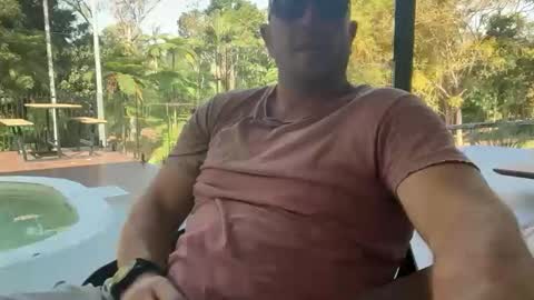 Snapshot of dartanian0001 chatting on 10/06/25, 05:16 dartanian0001 online show from 10/06/25, 05:16