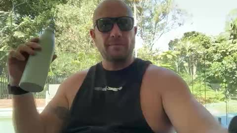 Snapshot of dartanian0001 chatting on 10/20/25, 03:51 dartanian0001 online show from 10/20/25, 03:51