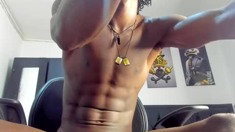 Snapshot of darwin_jhonson chatting on 12/14/24, 06:52 Darwin online show from 12/14/24, 06:52