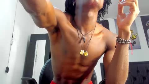 Snapshot of darwin_jhonson chatting on 12/16/24, 02:16 Darwin online show from 12/16/24, 02:16