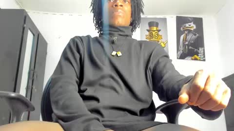 Snapshot of darwin_jhonson chatting on 01/28/25, 11:38 Darwin online show from 01/28/25, 11:38