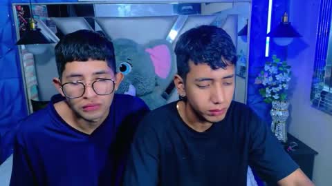 Snapshot of darwinandbrayan chatting on 12/18/25, 03:12 darwinandbrayan online show from 12/18/25, 03:12