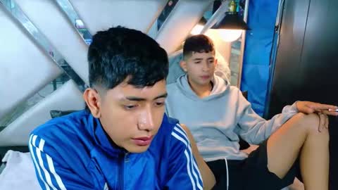 Snapshot of darwinandbrayan chatting on 01/13/26, 05:35 darwinandbrayan online show from 01/13/26, 05:35